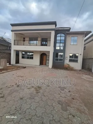 5bdrm Maisonette in Syokimau, Gateway Mall Area for rent