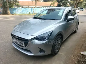 Mazda Demio 2017 Silver