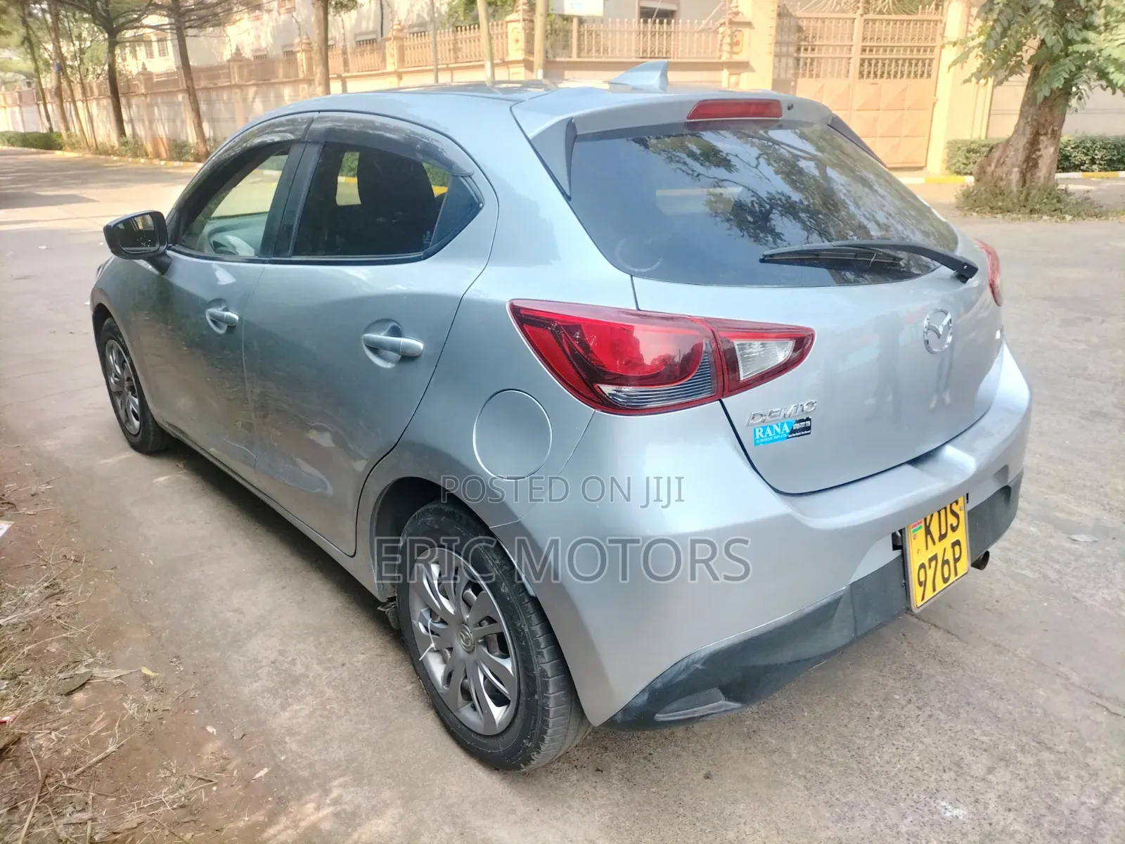 Mazda Demio 2017 Silver