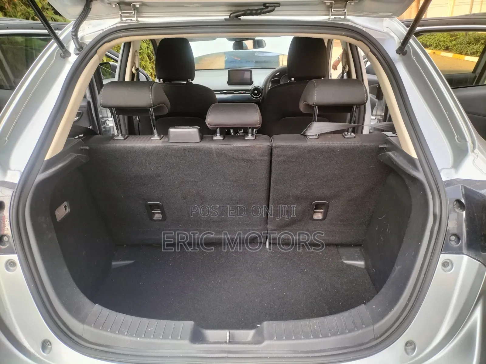 Mazda Demio 2017 Silver