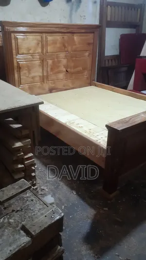 Solid Mahogany Beds
