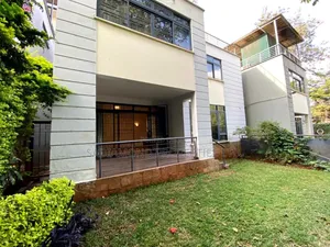 4bdrm Villa in Spring Valley for rent