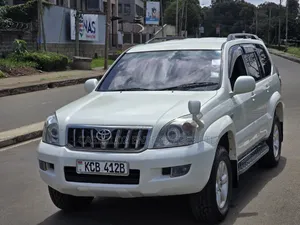 Toyota Land Cruiser Prado 2007 White