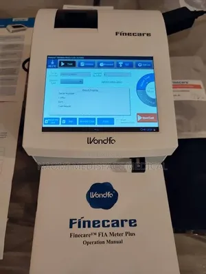 Portable Finecare FIA Meter Fs 113(immunoassay Machine)