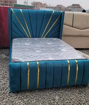 Blue 5x6-Foot Padded Bed