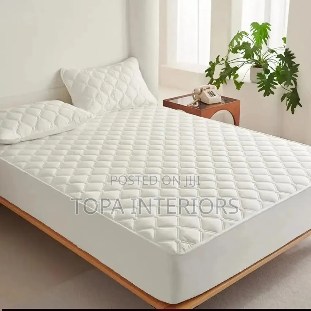 Urine Protector Quilted Waterproof Mattress Covers