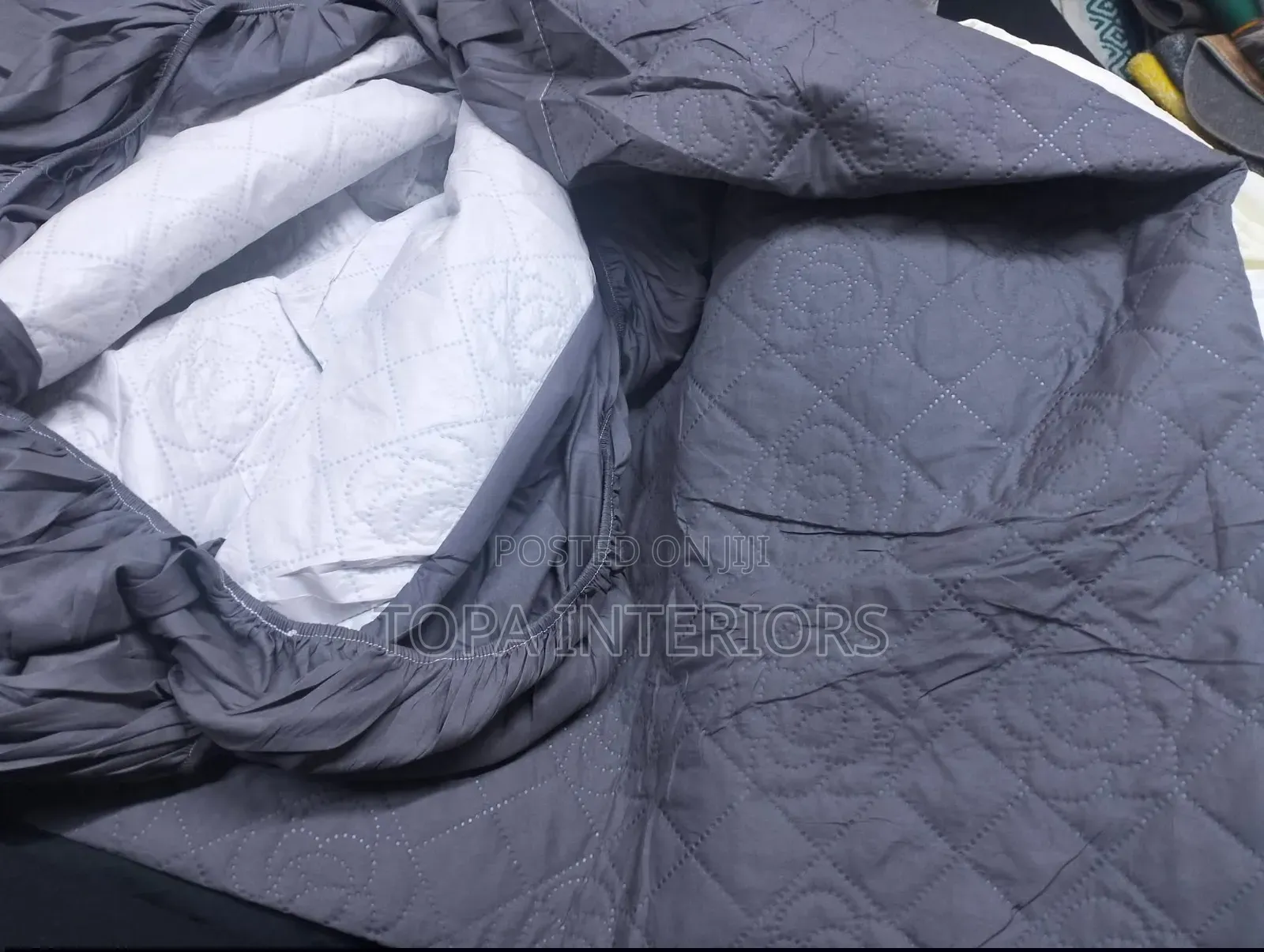 Urine Protector Quilted Waterproof Mattress Covers