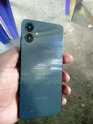 Samsung Galaxy A06 64 GB Black