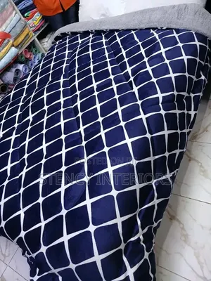 Smart Woolen Blanket