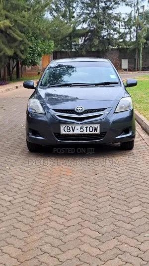 Toyota Belta 2006 Gray