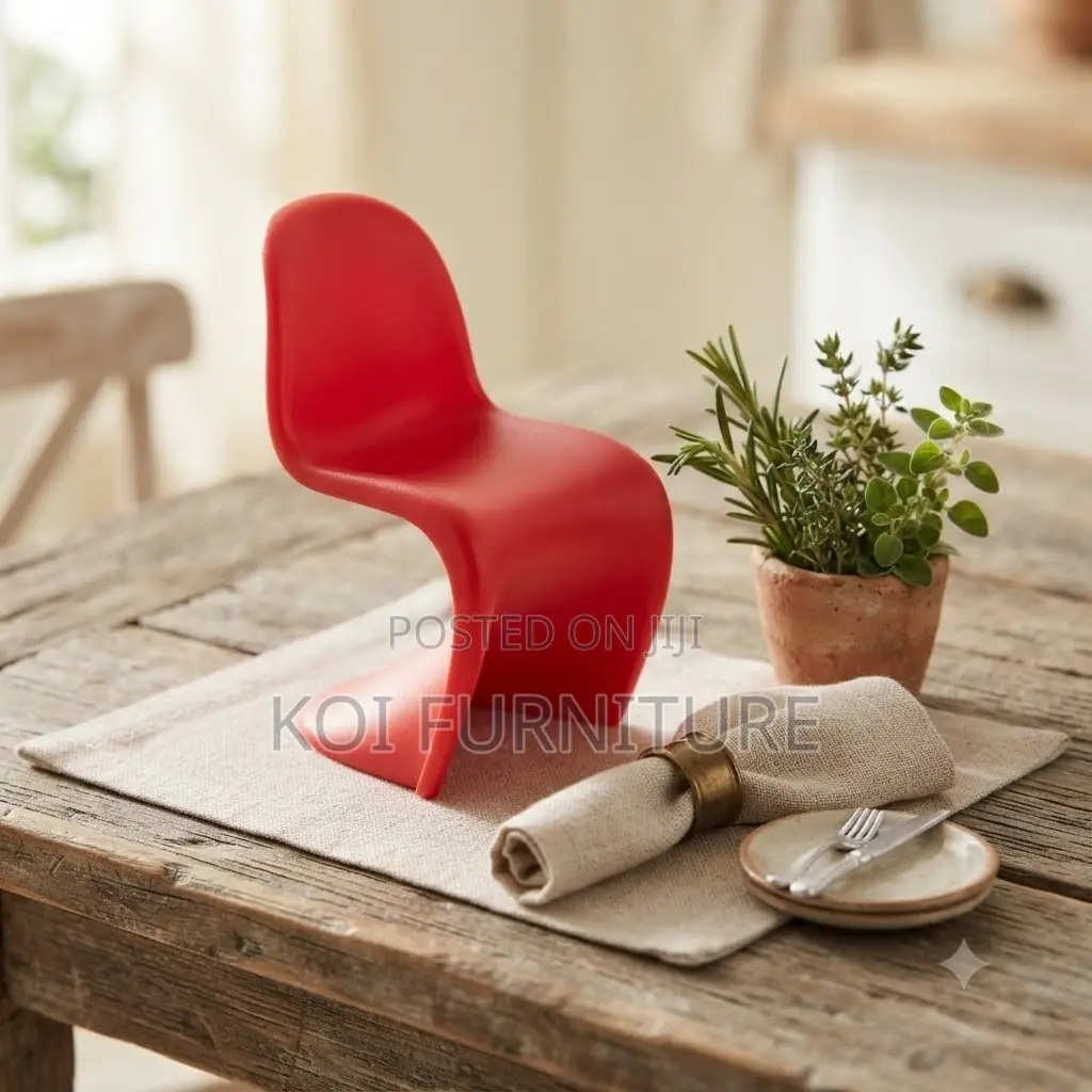 Diniing Chairs; Plastic Armless Dining Pantone Chairs