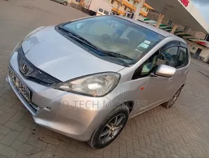 Honda Fit 2012 Silver