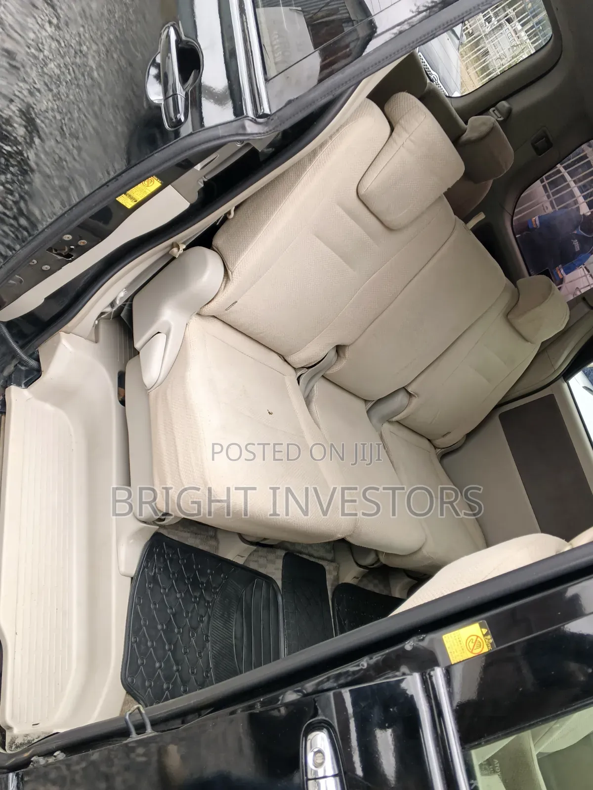 Toyota Noah 2010 Black