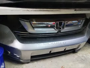 Honda CR-V Nose Cut
