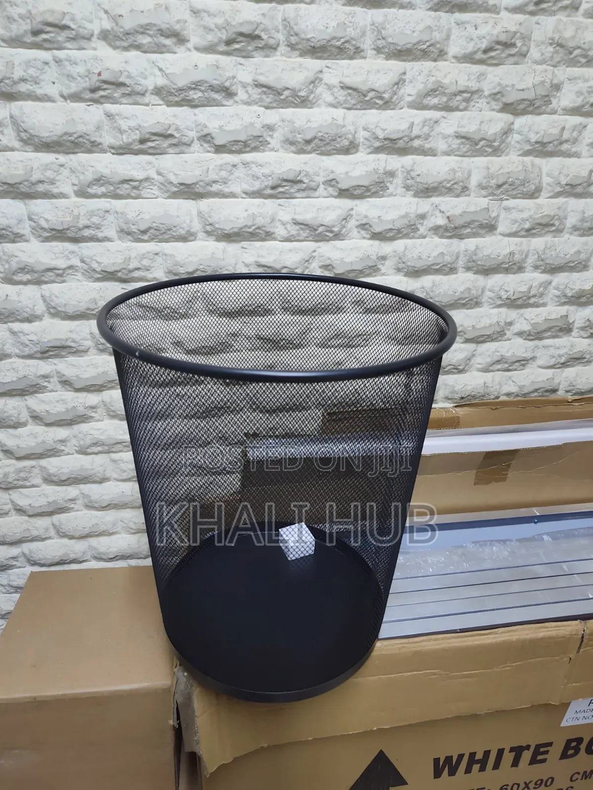 Metal Mesh Dustbin for Office, Home School – 20 Litres