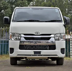 Toyota HiAce 2020 White