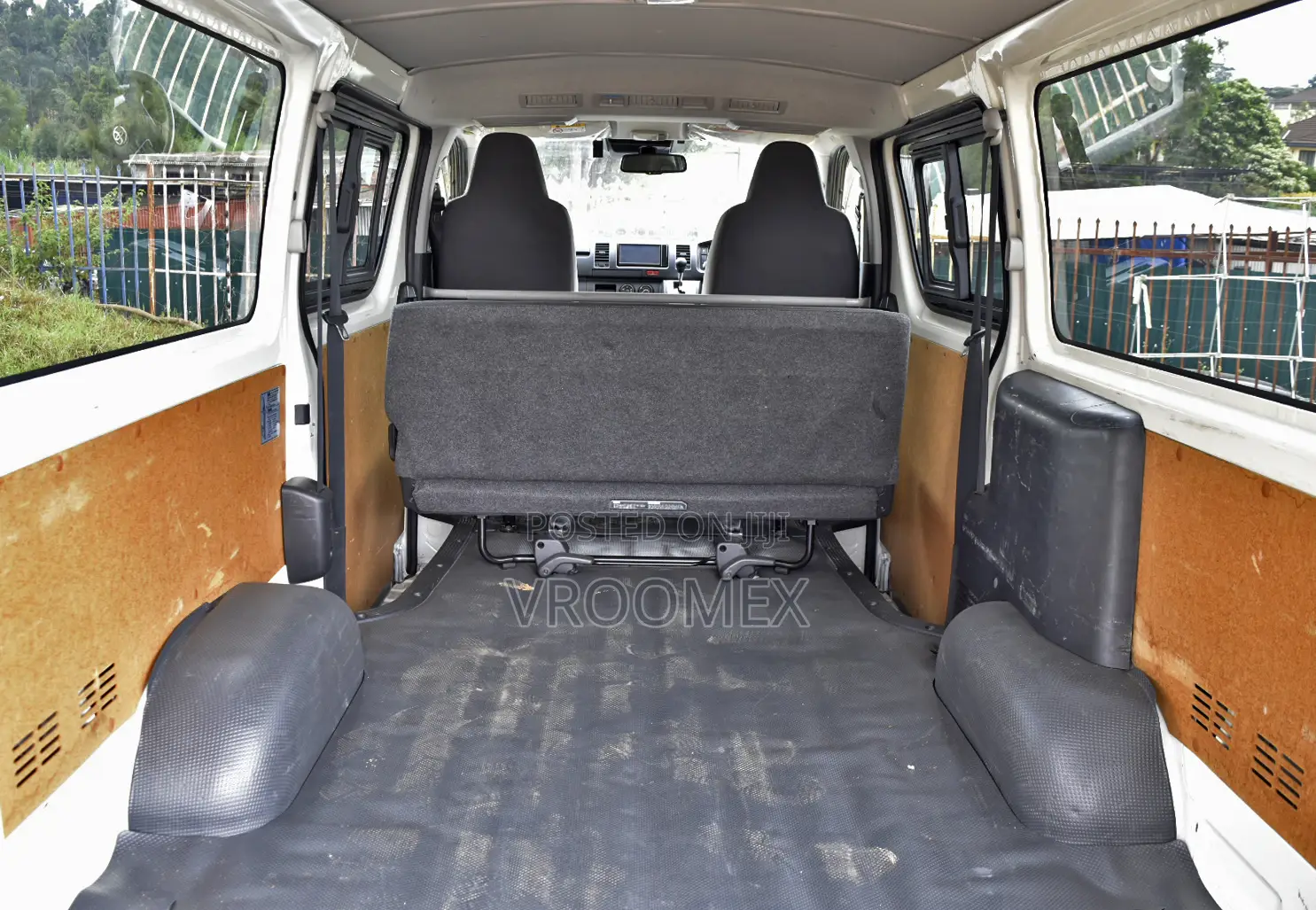 Toyota HiAce 2020 White