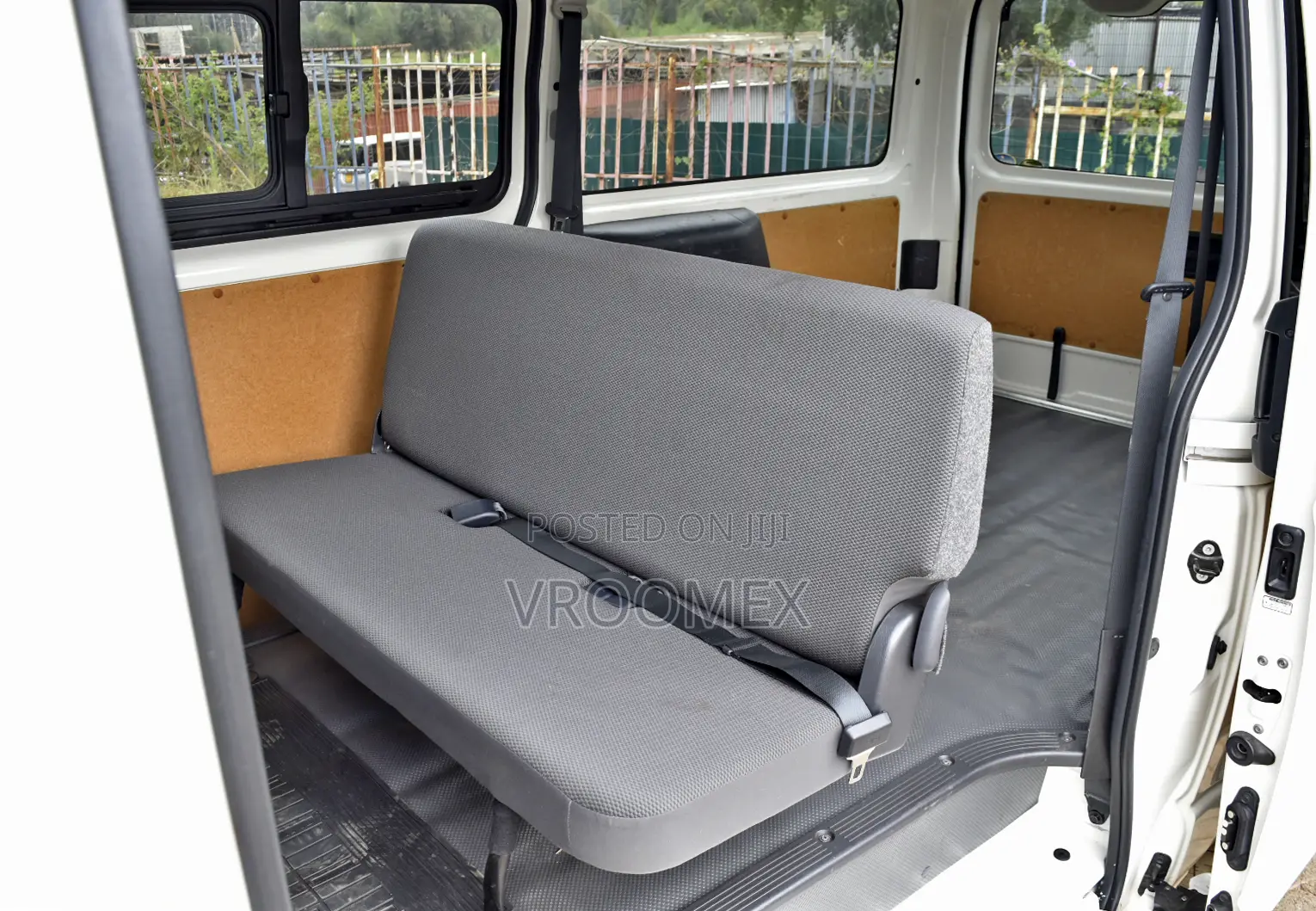 Toyota HiAce 2020 White