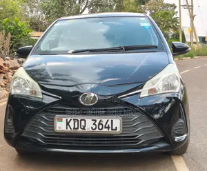 Toyota Vitz 2018 Black