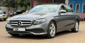 Mercedes-Benz E220 2016 Gray