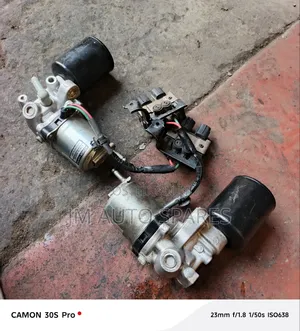 Brake Pump Accumulators Toyota Harrier