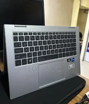 Laptop HP EliteBook x360 1040 G9 16GB Intel Core i7 SSD 512GB