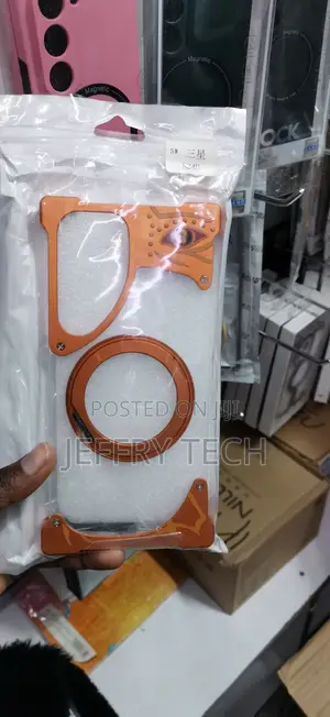 Frameless Minimalist Metal Bumper Case