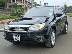 Subaru Forester 2010 Black
