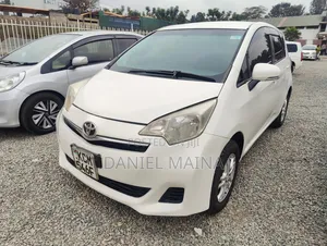 Toyota Ractis 2013 White