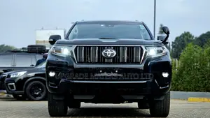 Toyota Land Cruiser Prado 2.8 2021 Black