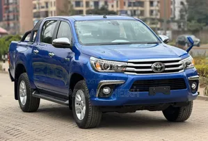 Toyota Hilux 2019 Blue