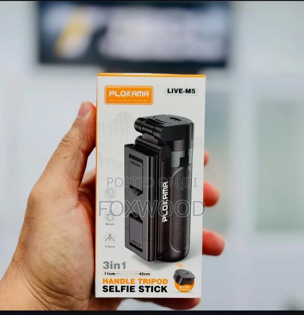 3-in-1 Handle Tripod Selfie Stick - thumbnail 3