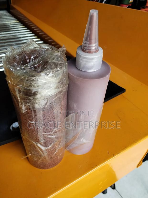 Stone-Coated Roofing Tile Touch-Up Kit - thumbnail 2