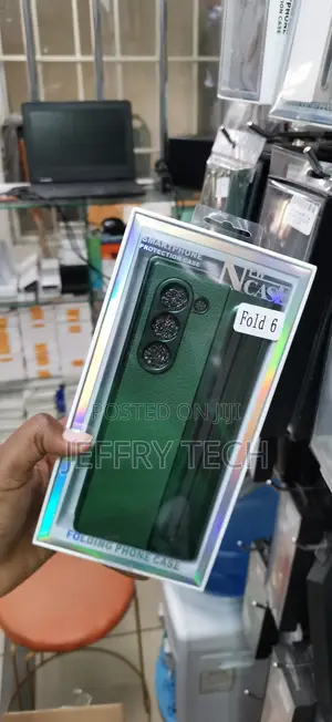 S Galaxy Z Fold 6, Premium Green Textured Leather-Style Back Panel