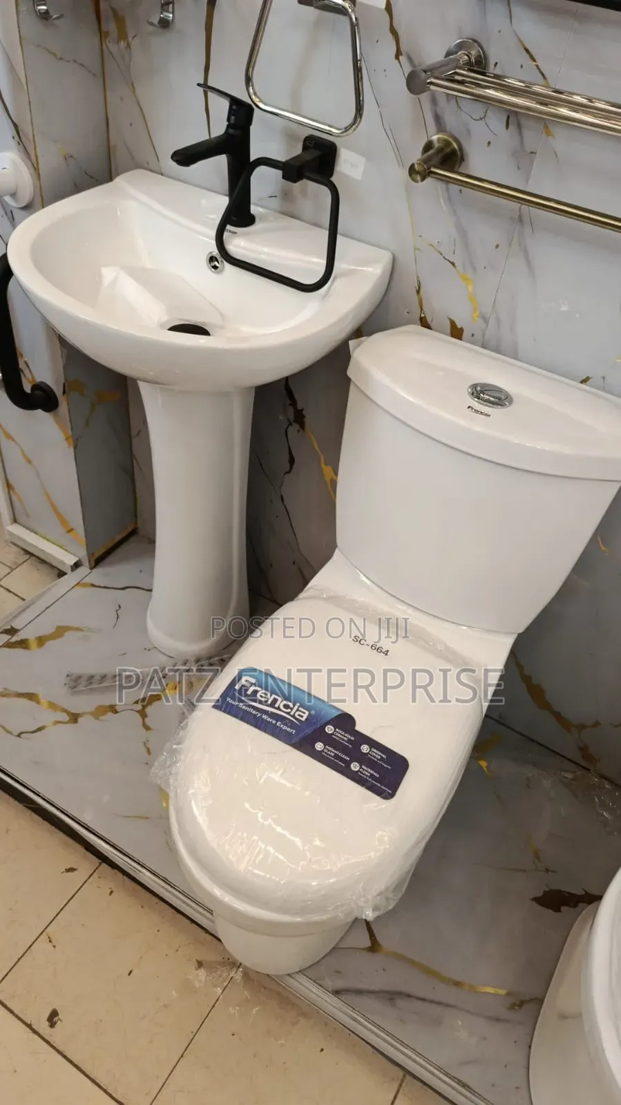 Complete Toilet