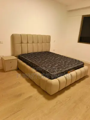 6x6 Bubble Bed Beige Tufted Upholstery