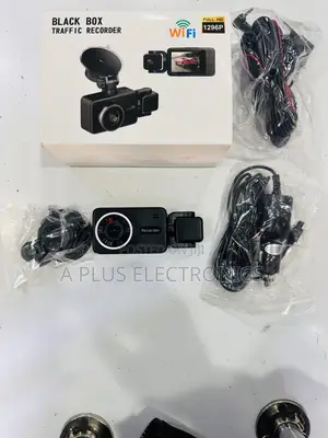 Blackbox Dash Camera 3 Lens S23 Full HD Front Inside Rear