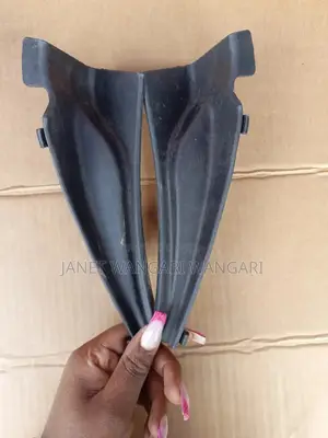 Windscreen Finisher/ Mirror Rubber Sylphy