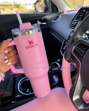 1.2L Stanley Style Indulated Tumbler With Handle and Straw
