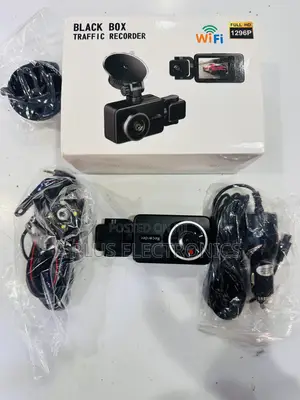 Blackbox Dash Camera 3 Lens S23 Loop Recording Car Camera