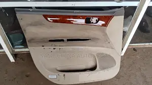 Inner Door Cover Toyota Ipsum Acm 21 Rear Right