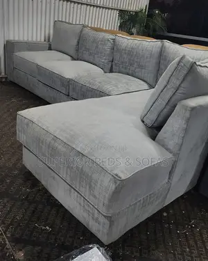 5 Seater Light Grey Textured L-Shaped Sofa: Pay on Delivered