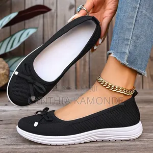 Ladies Orthopedic Shoes