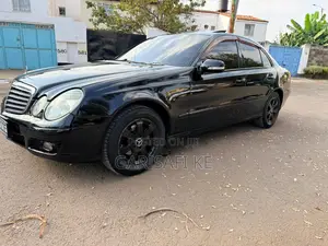 Mercedes-Benz E250 2008 Black