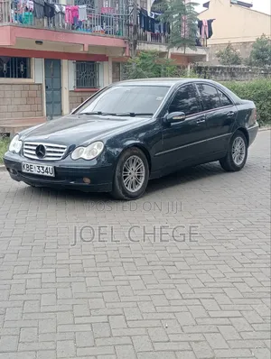 Mercedes-Benz C200 2001 Green