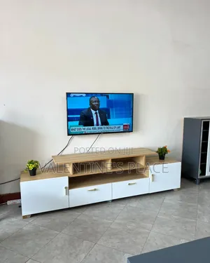 6FT Wooden TV Stand – Modern Design With Storage