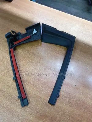 Windscreen Finisher Toyota Vitz 2012 Jewela