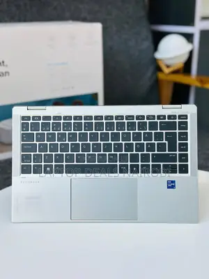 Laptop HP EliteBook 1040 G8 16GB Intel Core i7 SSD 512GB