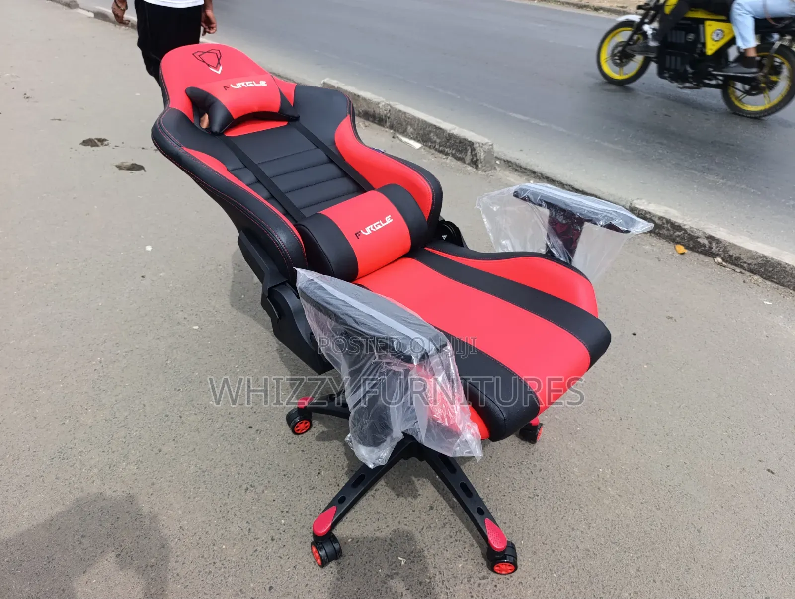 Premium Ergonomic Gaming Chair – High Back