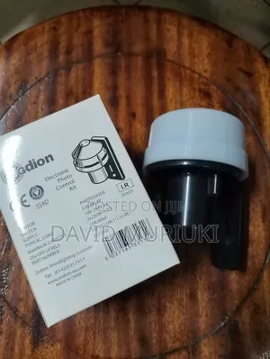 Photo Cell Sensor (Automatic Day Night Switch).